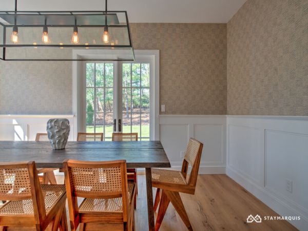 Hamptons Home 1020380