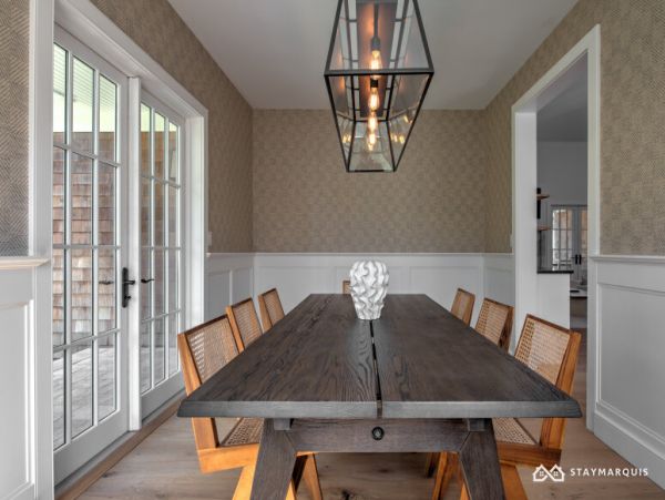 Hamptons Home 1020380