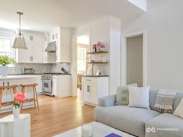Hamptons Home 1020380