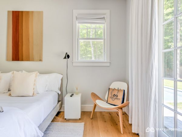 Hamptons Home 1020380