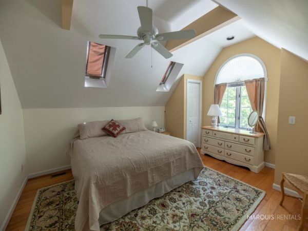 Hamptons Home 1020381