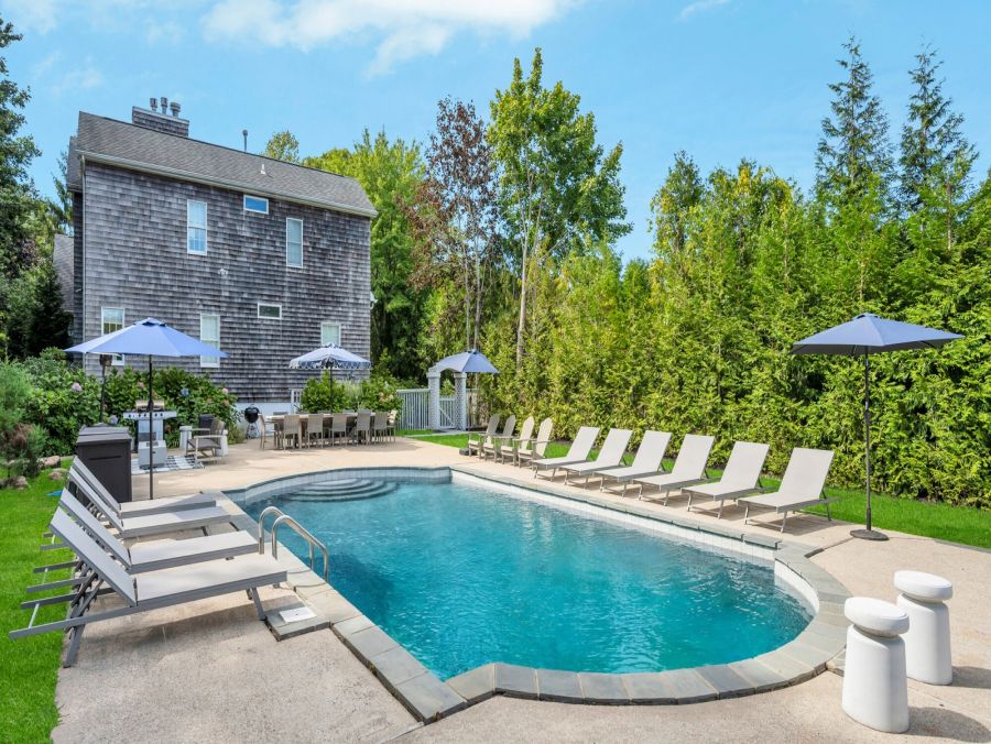 Southampton Luxury Vacation Rental - Hamptons Home with Pool & Spa