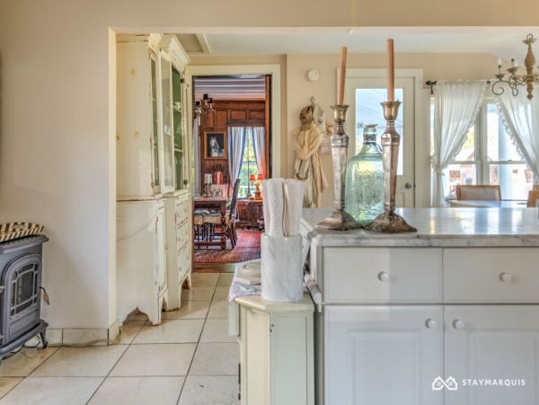 Hamptons Home 1020385
