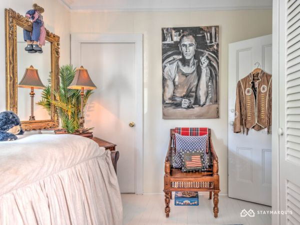 Hamptons Home 1020385