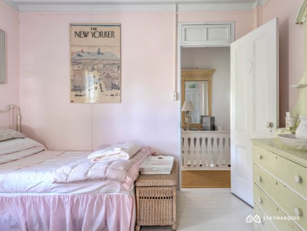 Hamptons Home 1020385