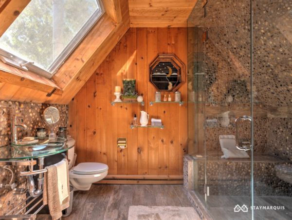 Hamptons Home 1020386