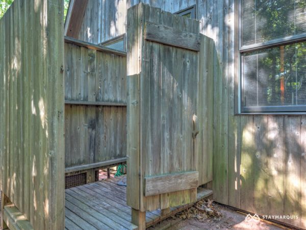 Hamptons Home 1020386