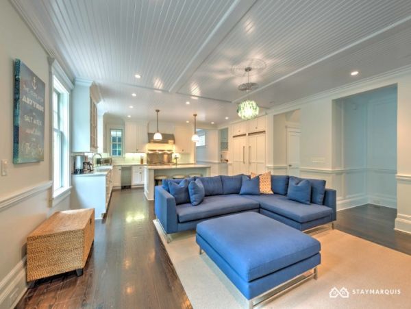 Hamptons Home 1020387