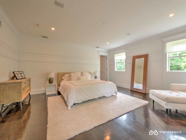 Hamptons Home 1020387