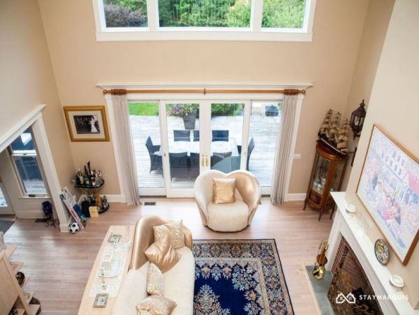 Hamptons Home 1020388
