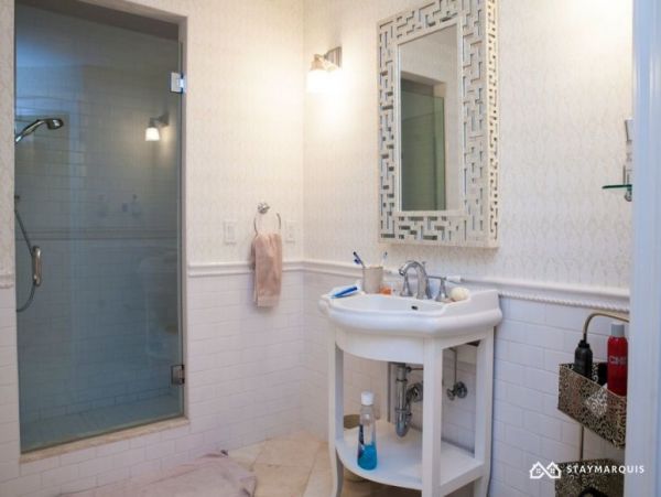 Hamptons Home 1020388