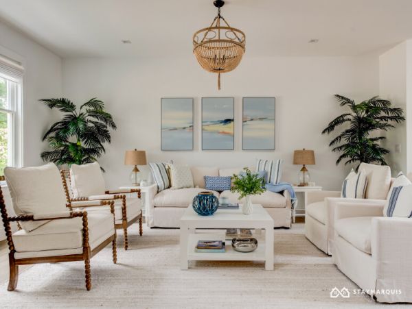 Hamptons Home 1020389