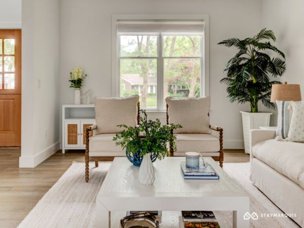 Hamptons Home 1020389