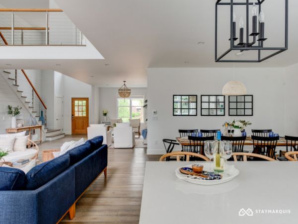 Hamptons Home 1020389