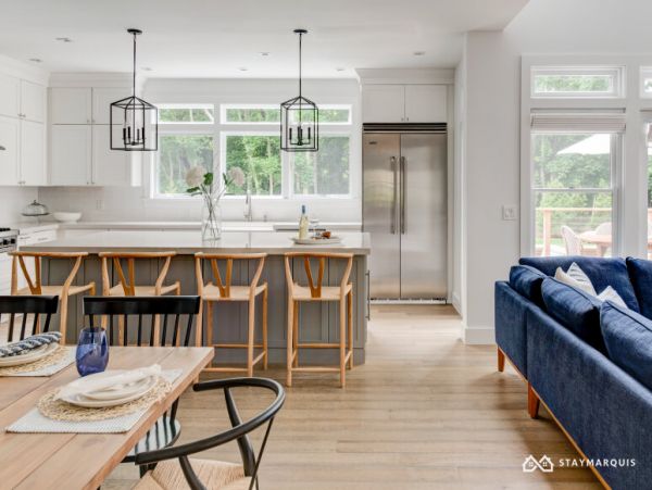 Hamptons Home 1020389