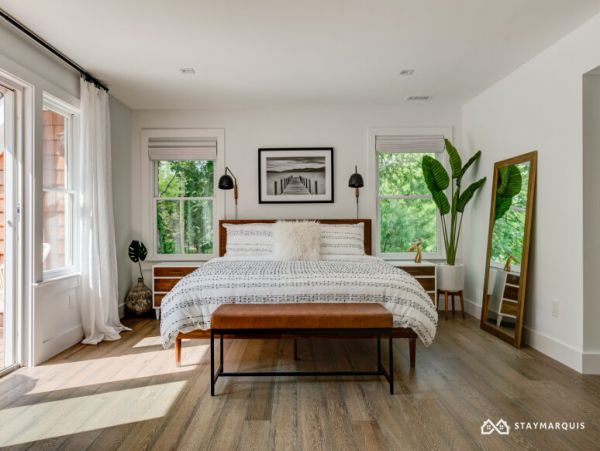 Hamptons Home 1020389