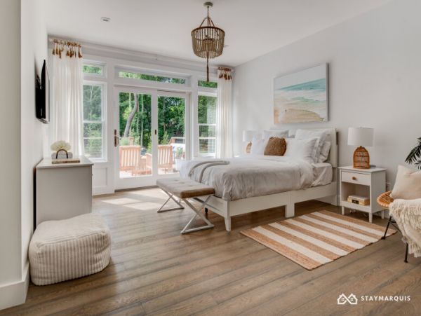 Hamptons Home 1020389