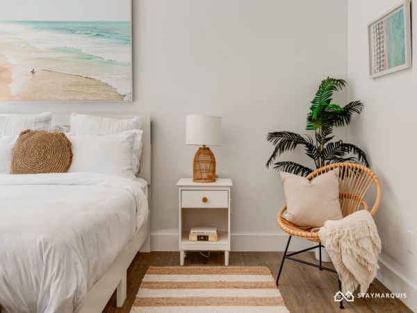 Hamptons Home 1020389