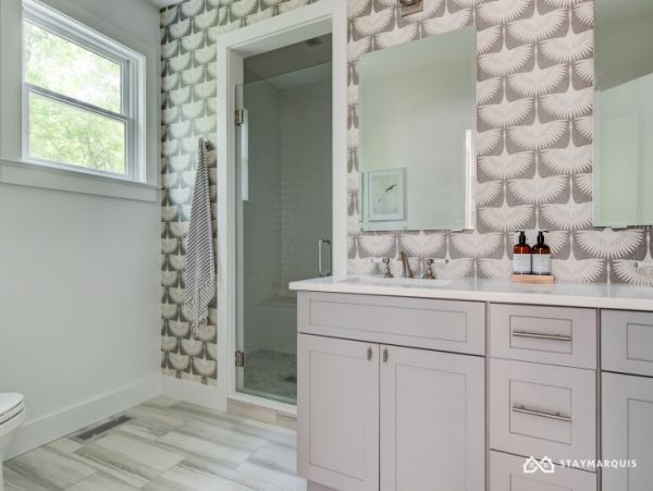 Hamptons Home 1020389