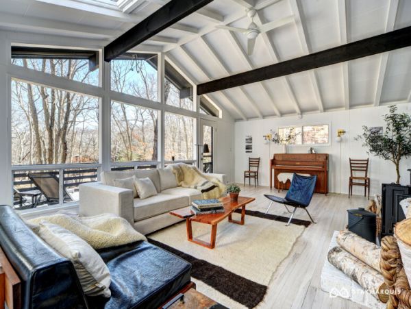Hamptons Home 1020390