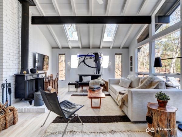 Hamptons Home 1020390