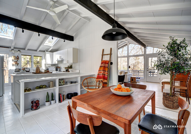 Hamptons Home 1020390