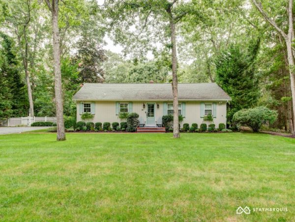 Hamptons Home 1020391