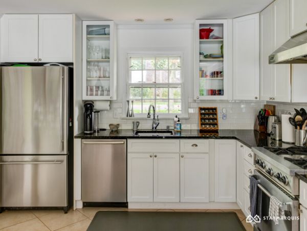 Hamptons Home 1020391