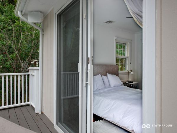 Hamptons Home 1020391