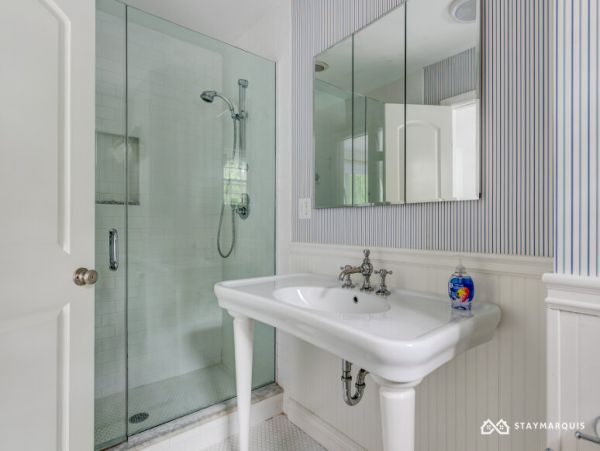 Hamptons Home 1020391