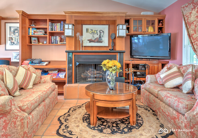 Hamptons Home 1020392