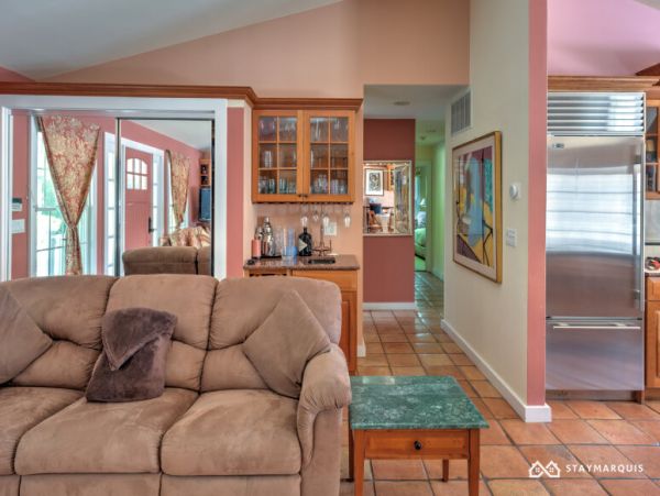 Hamptons Home 1020392