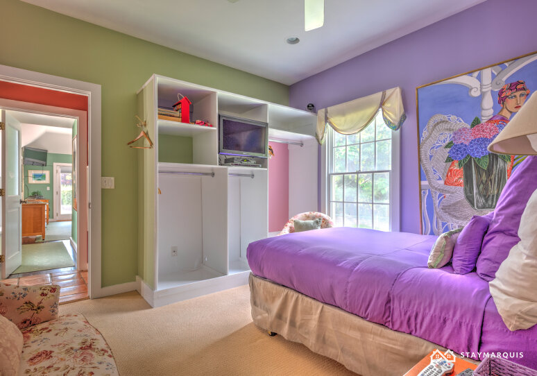 Hamptons Home 1020392