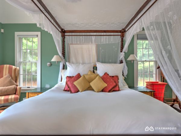 Hamptons Home 1020392