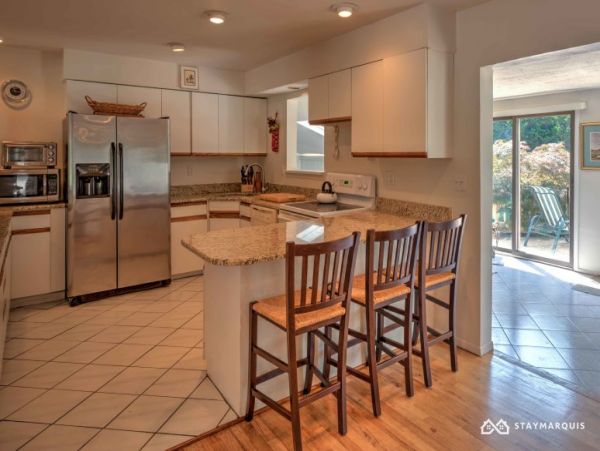 Hamptons Home 1020393