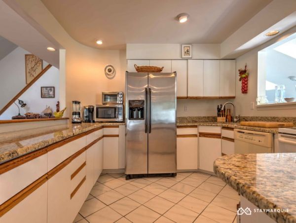 Hamptons Home 1020393