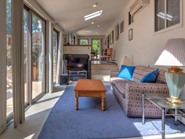 Hamptons Home 1020393
