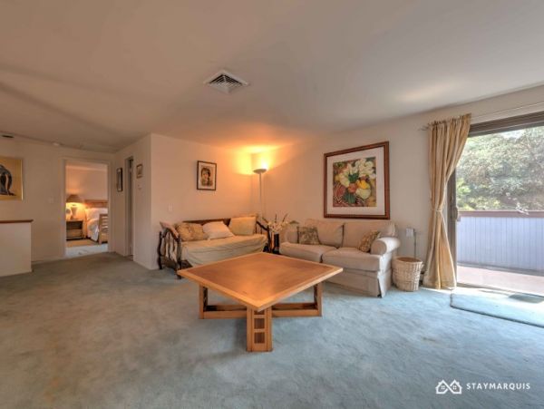 Hamptons Home 1020393