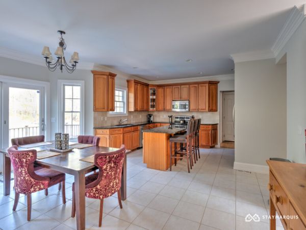 Hamptons Home 1020395