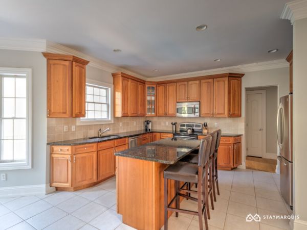 Hamptons Home 1020395