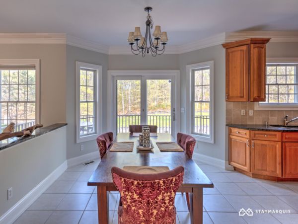 Hamptons Home 1020395