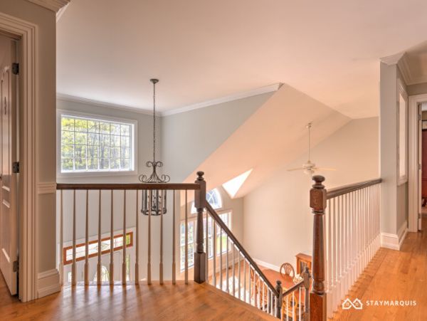 Hamptons Home 1020395