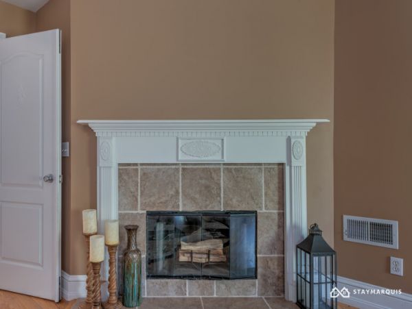 Hamptons Home 1020395
