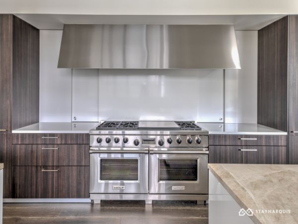 Hamptons Home 1020396