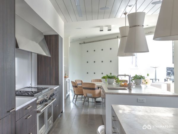 Hamptons Home 1020396