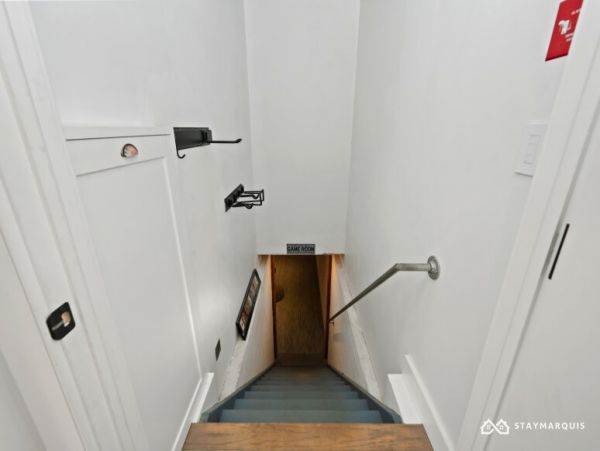 Hamptons Home 1020397