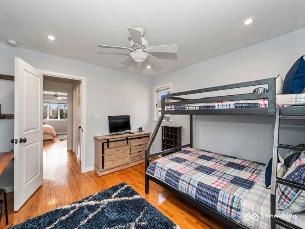 Hamptons Home 1020397