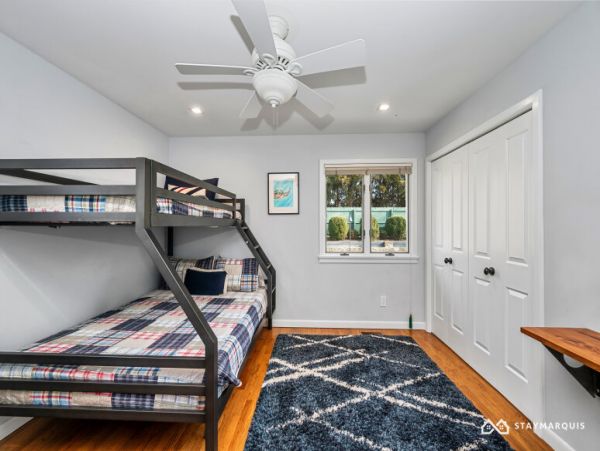 Hamptons Home 1020397