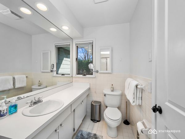 Hamptons Home 1020397