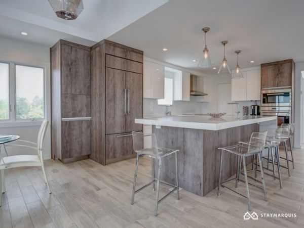 Hamptons Home 1020399